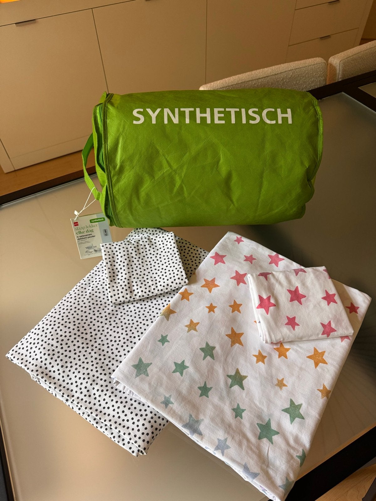 Hema peuter 4seizoenendekbed en 2 overtrekken 120x150, Ophalen, Zo goed als nieuw, Hema, Wasbaar