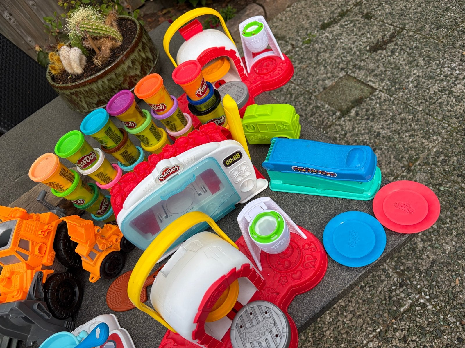 Grote Play-Doh Klei Set met Veel Accessoires en Klei, Ophalen, Gebruikt, Knutselen