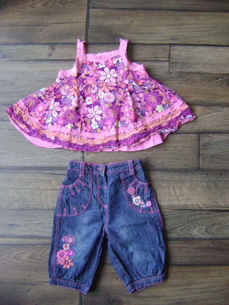 Tuniek en driekwart jeans setje - maat 80, Kinderen en Baby's, Babykleding | Maat 80, Ophalen of Verzenden, Gebruikt, Meisje, Setje