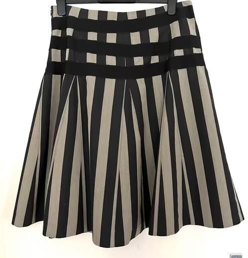 Erny van Reijmersdal gestreepte rok maat 44[v], Kleding | Dames, Zwart, Maat 42/44 (L), Ophalen of Verzenden, Zo goed als nieuw
