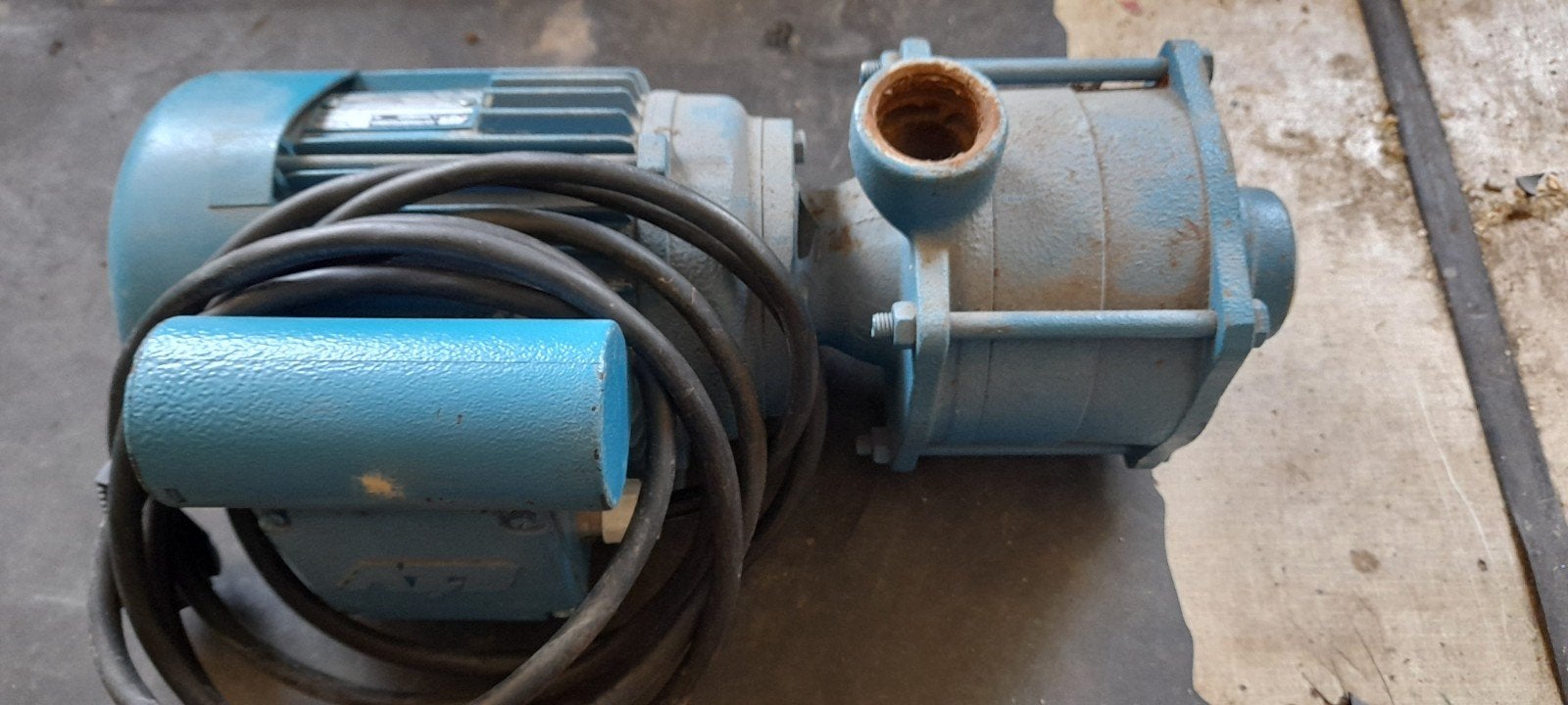 3x Bauwknecht op voerpompen.2750 Tpm 3.9 A 0.55 A .220V, Tuin en Terras, Ophalen, Gebruikt, Voorzetpomp