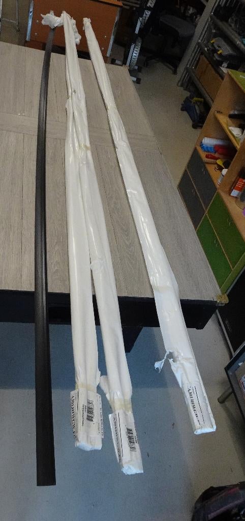 3 x Eindprofiel Alu / PVC - 3 meter - Wit RAL9016 NIEUW, Doe-het-zelf en Verbouw, Plinten en Afwerking, Ophalen, Nieuw, Overige materialen