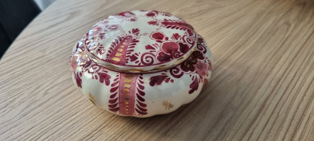 Regina Delfts Rood schaaltje met deksel, Ophalen of Verzenden