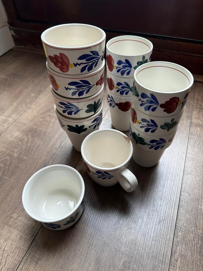 Boerenbont melkmokken bekers, Overige typen, Ophalen of Verzenden, Zo goed als nieuw, Aardewerk