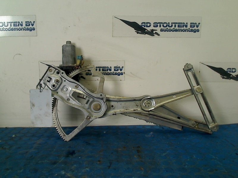 Raammechaniek Elek Links Voor ML I (163) 2000, Auto-onderdelen, Gebruikt, Mercedes-Benz AG, Mercedes-Benz, Mercedesstraße 120, Stuttgart 70372, , Duitsland