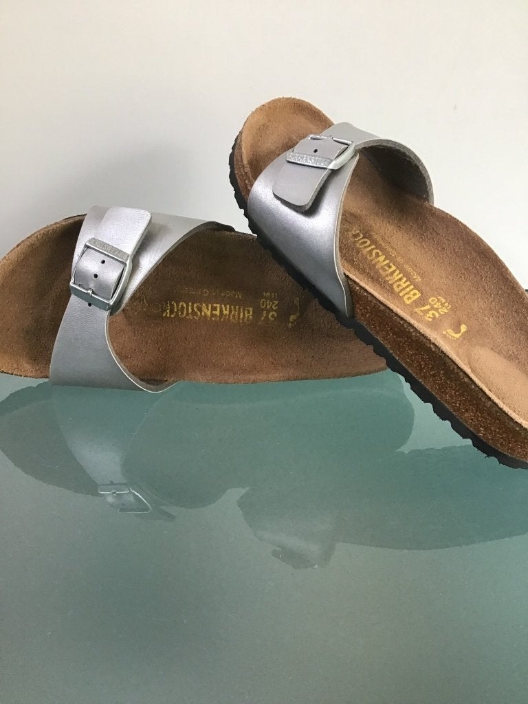 Birkenstock 37 | zilver | Madrid | Gratis verzenden, Slippers, Overige kleuren, Verzenden, Zo goed als nieuw