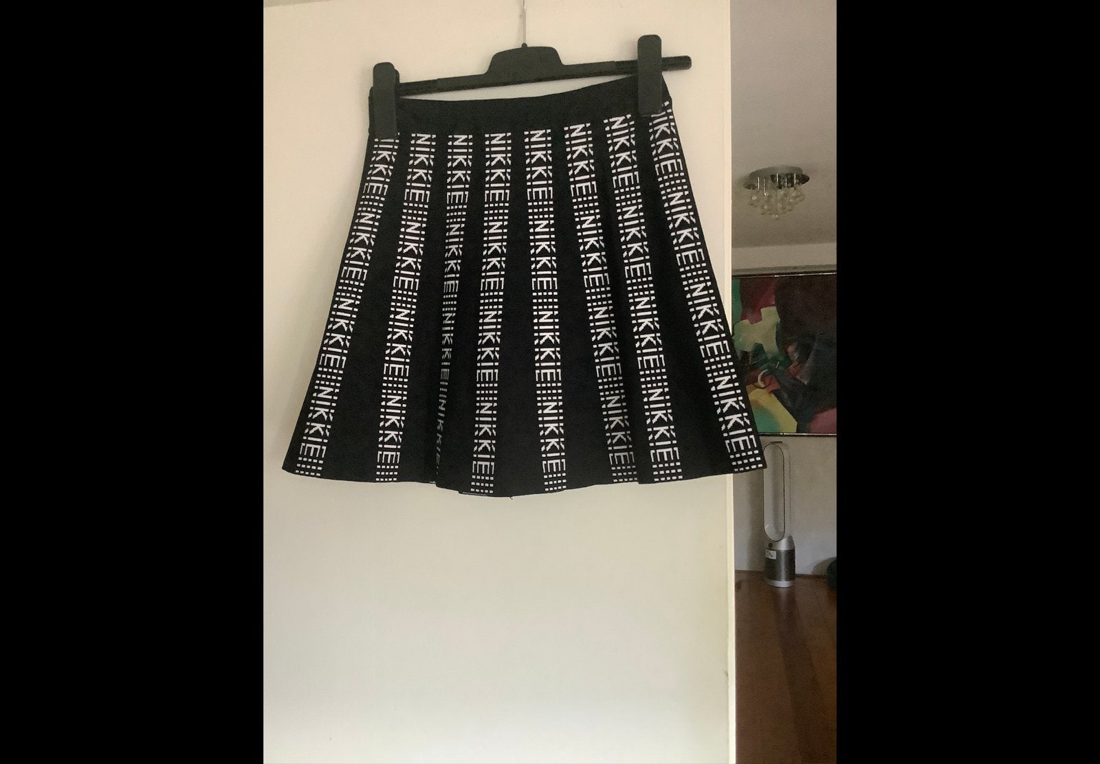 Prachtige nieuw rok rokje merk Nikkie, zwart wit , 36/38, Kleding | Dames, Rokken, Verzenden, Zwart, Nieuw, Maat 36 (S)