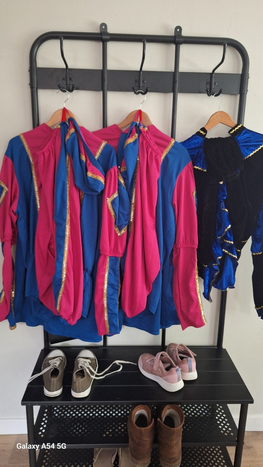 3 pieten pakken, Diversen, Sinterklaas, Ophalen of Verzenden, Nieuw