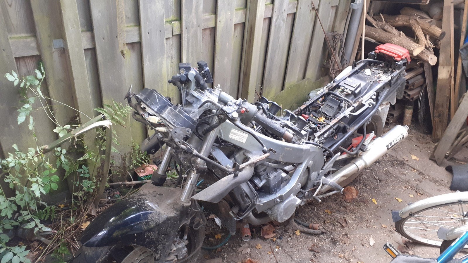 kawasaki zzr600d voor onderdelen, Ophalen