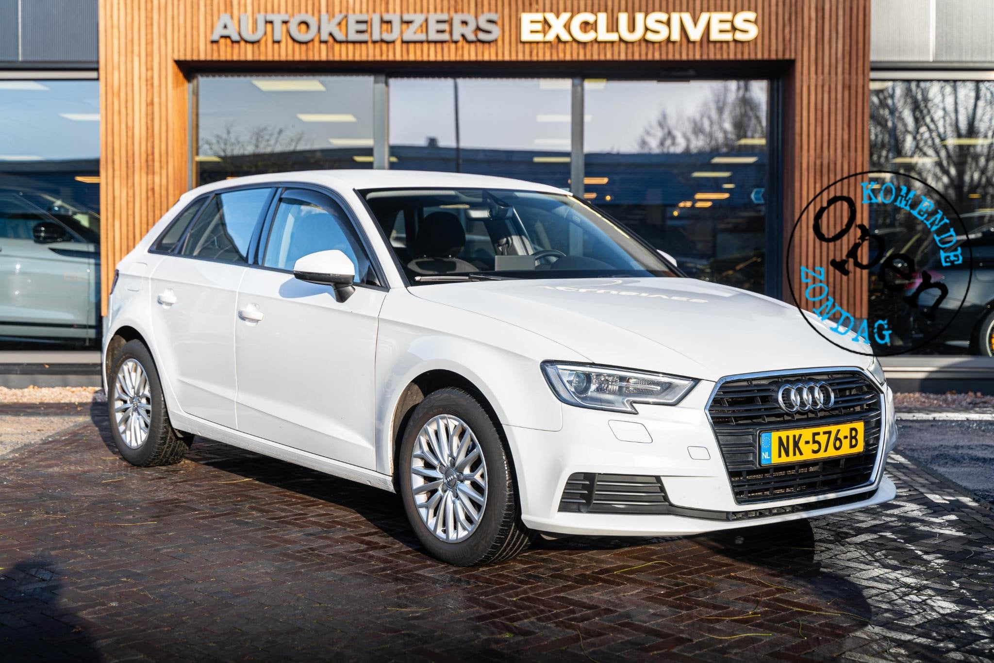 Audi A3 Sportback 1.0 TFSI Koplampreiniging Airco 16"L.M. Ra, Auto's, Voorwielaandrijving, Stof, Gebruikt, Wit