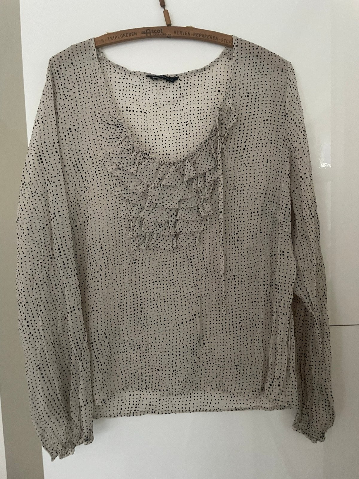 Summum Blouse met stippen - Maat 42, Ophalen of Verzenden, Gedragen, Maat 42/44 (L), Beige