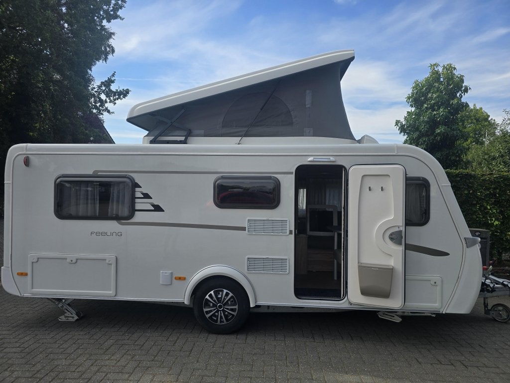 Eriba Feeling 442 met slaapdak, Caravans en Kamperen, Overige typen, Schokbreker, Bedrijf, Treinzit