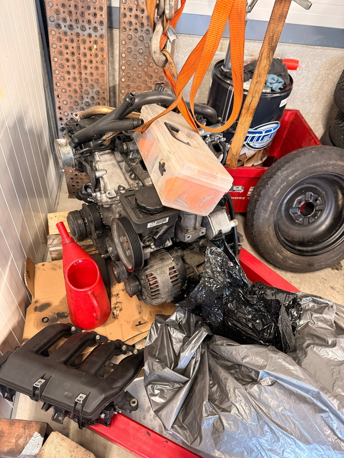 BMW E46 320D motor M47tu2 150pk, Ophalen, Gebruikt, Overige automerken