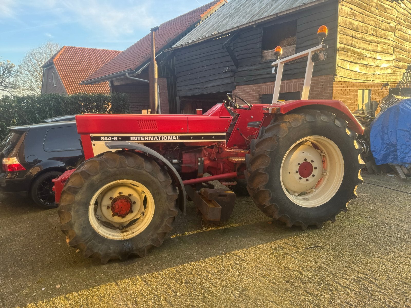 International 844-S Tractor - Goed Onderhouden, 80 tot 120 Pk, Gebruikt, Meer dan 10000, Ophalen