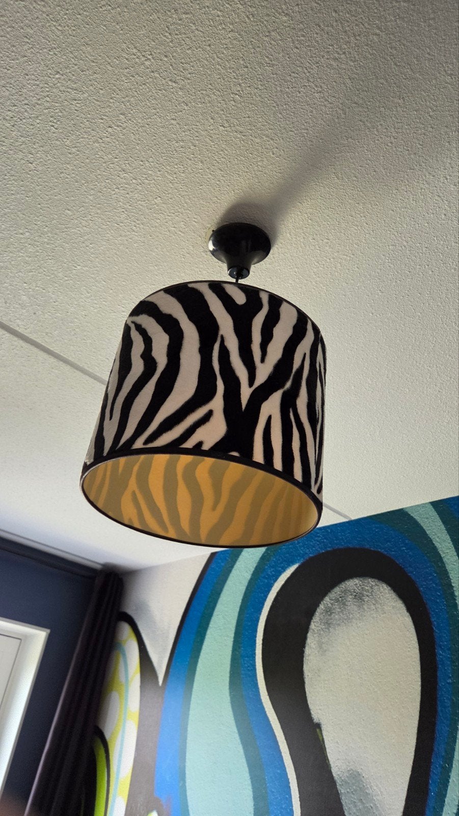 Zebra print plafondlamp - Zo goed als nieuw, Modern, Speels, Zebraprint, E27 (groot), Ophalen of Verzenden, Textiel