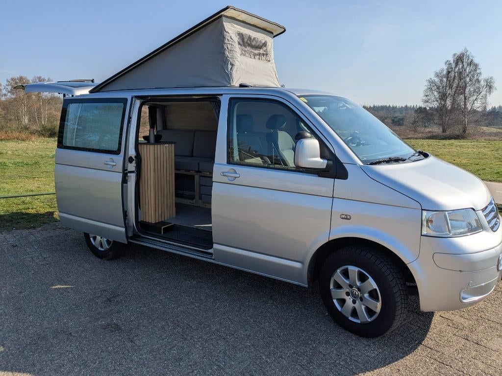 Volkswagen T5 buscamper 2009, Euro 5, Stof, 1909 kg, Particulier