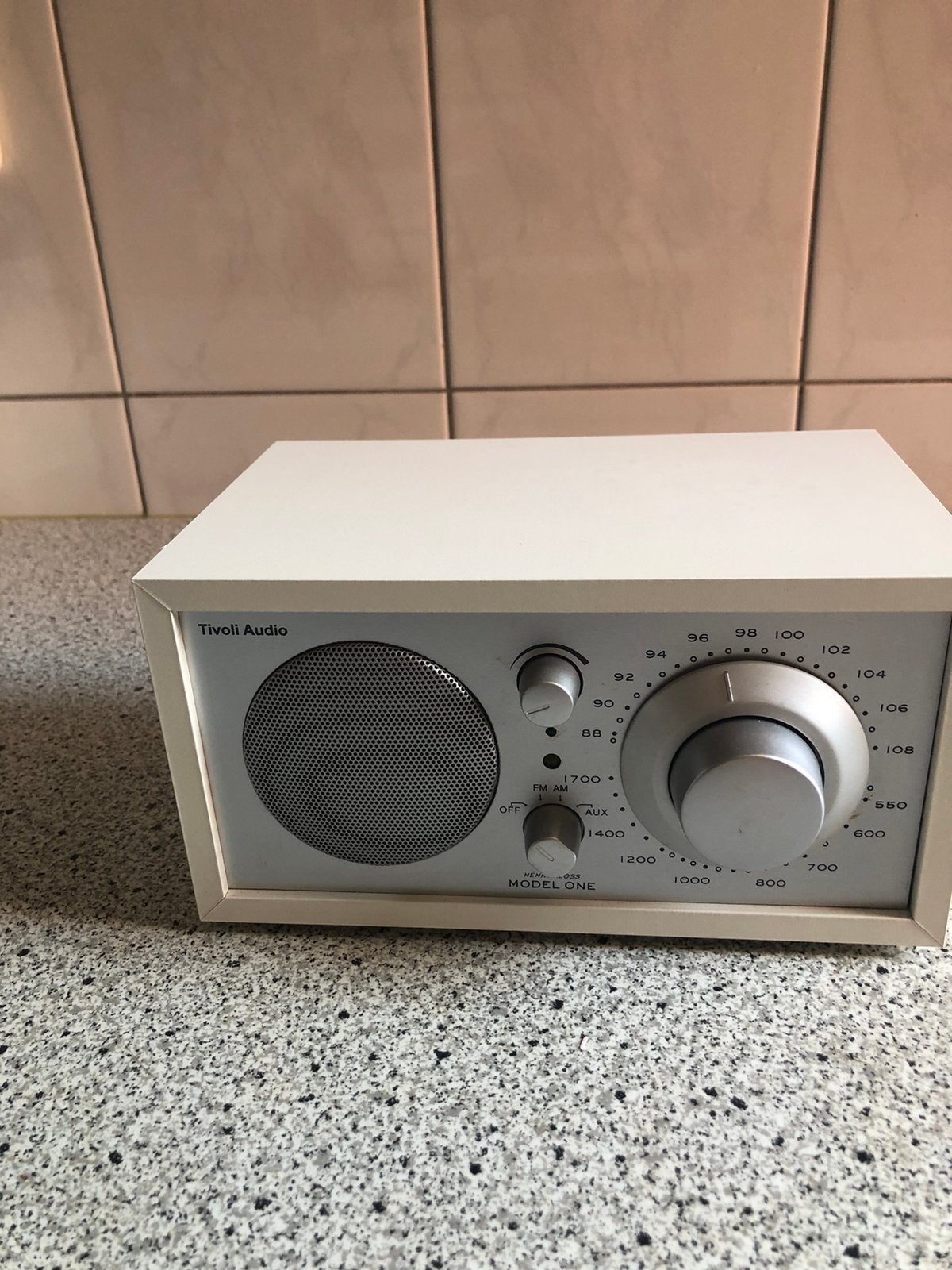 Tivoli Audio radio, Ophalen, Gebruikt