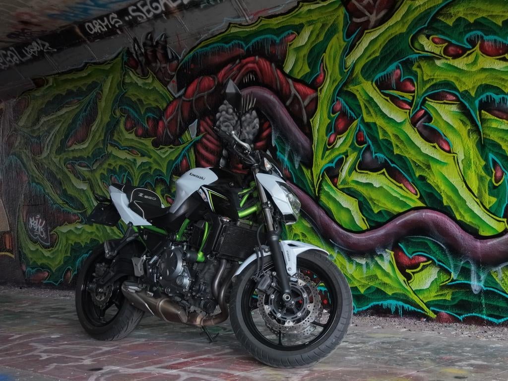 Goedkope KAWASAKI Z650, 2017 In zeer nette staat!, Motoren, Motoren | Kawasaki, Particulier, Naked bike