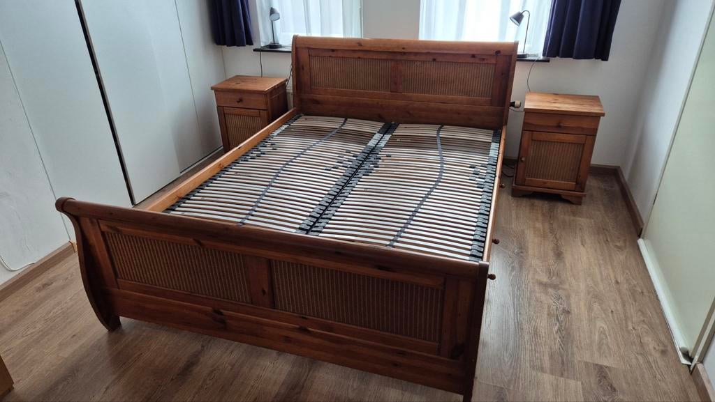 2 persoons houten bed met kastjes, Ophalen, Gebruikt, Eenpersoons