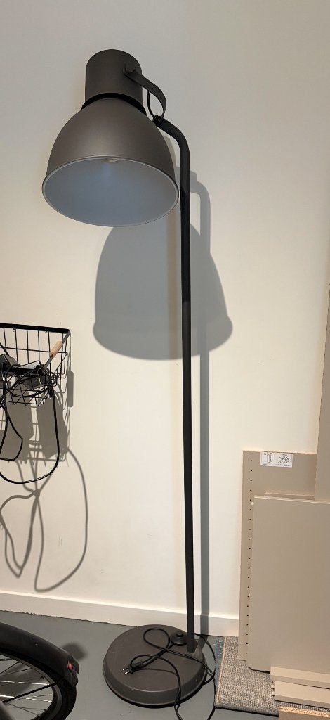 IKEA Hektar Lamp, Ophalen, Zo goed als nieuw, Metaal, 150 tot 200 cm