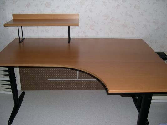 Mooi bureau, Huis en Inrichting, Bureaus, 160 cm, Gebruikt, Hout, Schoolbureau
