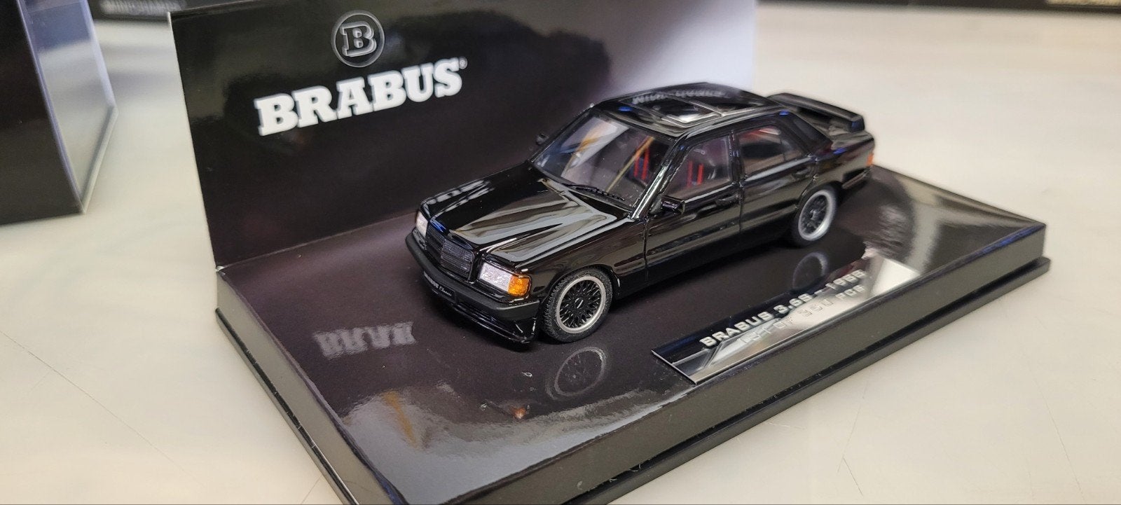 Minichamps Mercedes 190E W201 Brabus 3.6 S 1988, Hobby en Vrije tijd, Modelauto's | 1:43, Ophalen of Verzenden, Zo goed als nieuw