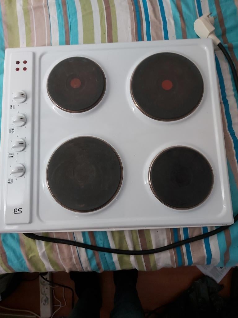SB  Electric stovetop, 4 kookzones., Witgoed en Apparatuur, Kookplaten, Nieuw, Vrijstaand, Elektrisch, 4 kookzones, Ophalen of Verzenden