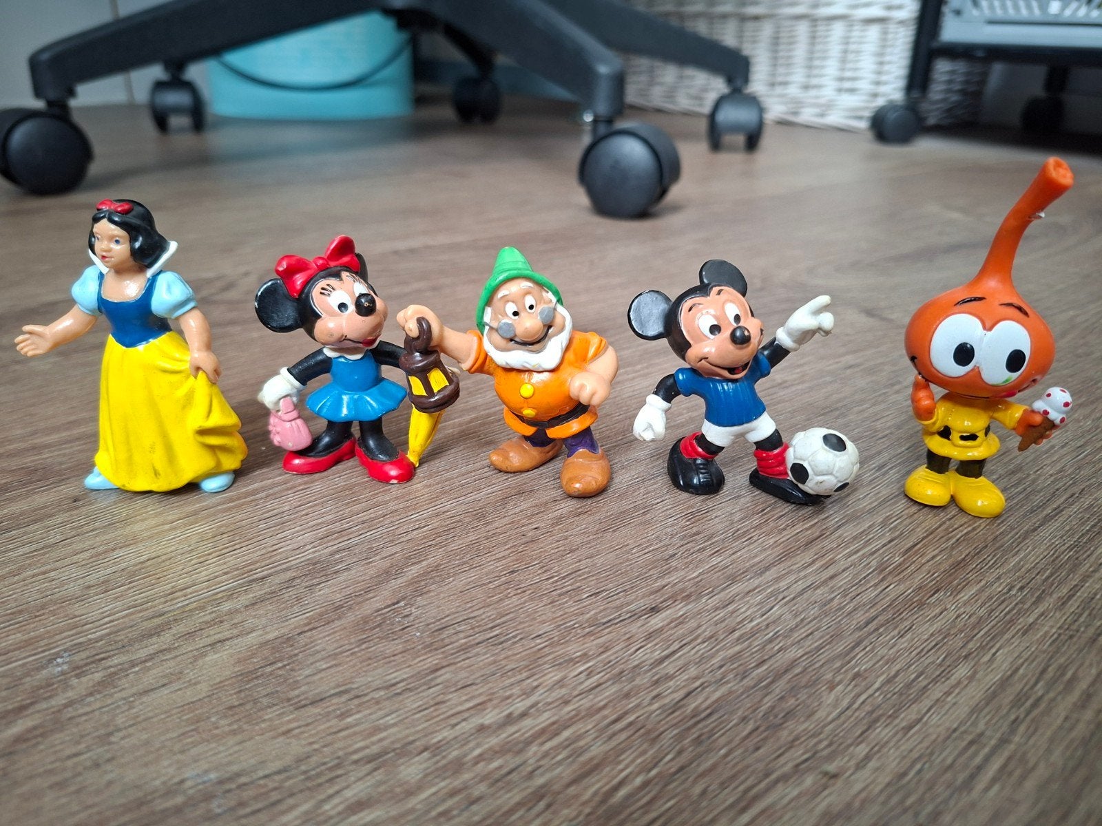 Disney Bully poppetjes en en Snorkel van Schleich, Ophalen of Verzenden, Mickey Mouse, Gebruikt, Beeldje of Figuurtje