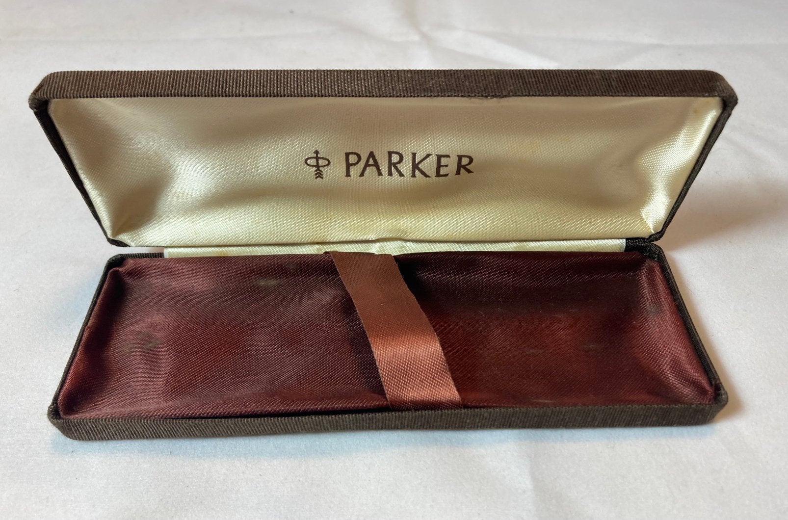 Klassieke Parker pennendoos, Verzamelen, Pennenverzamelingen, Ophalen of Verzenden, Gebruikt, Overige typen, Parker