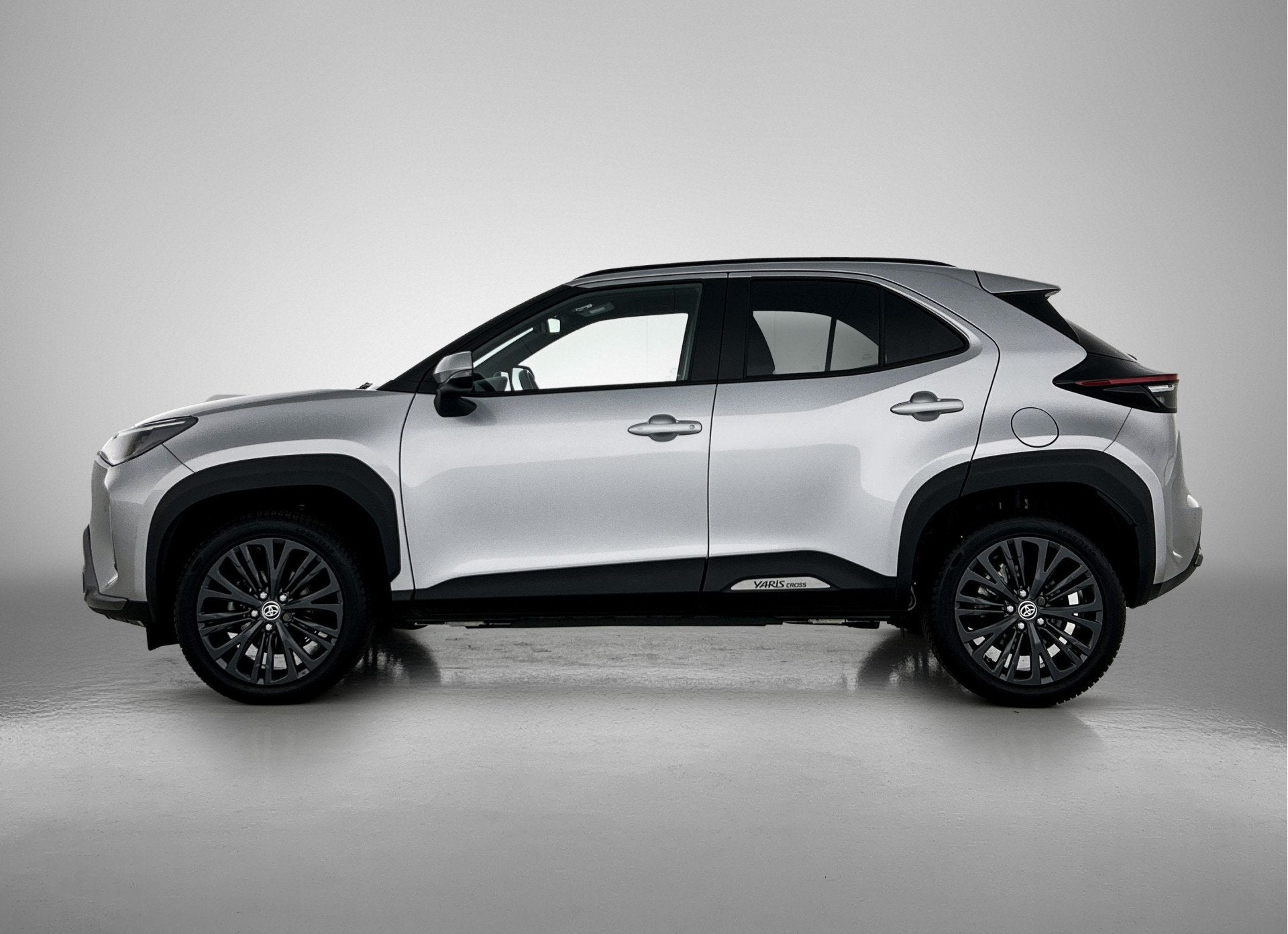 Toyota Yaris Cross 1.5 Hybrid Adventure | Stoelverwarming |, Auto's, 12 maanden, 1490 cc, Bedrijf, Hybride Elektrisch/Benzine