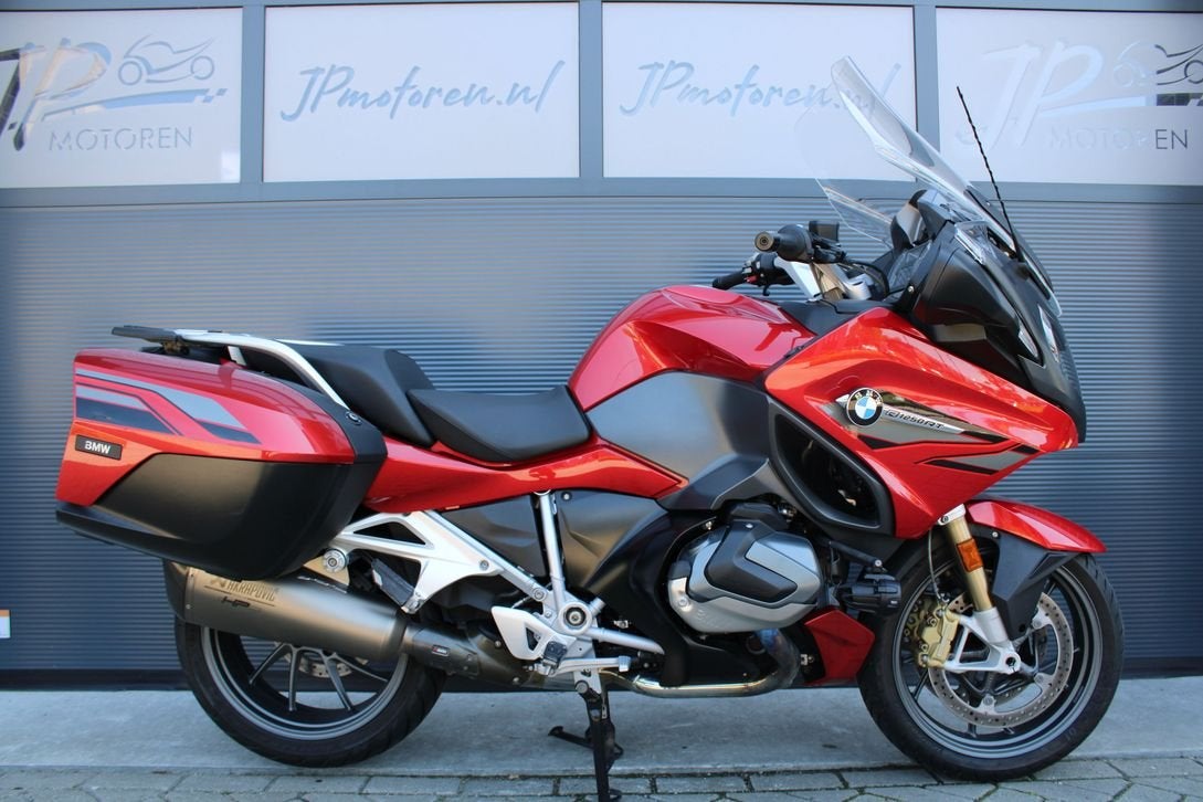 BMW R 1250 RT r1250rt (2019) *Dealer ond*Akrapovic*, 2 cilinders, 1254 cc, Motorrijbewijs A, Bedrijf