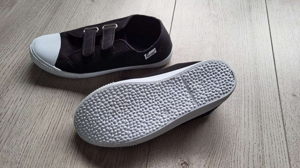 Gymschoenen maat 34, Gebruikt, Ophalen of Verzenden, Panther, Jongen of Meisje