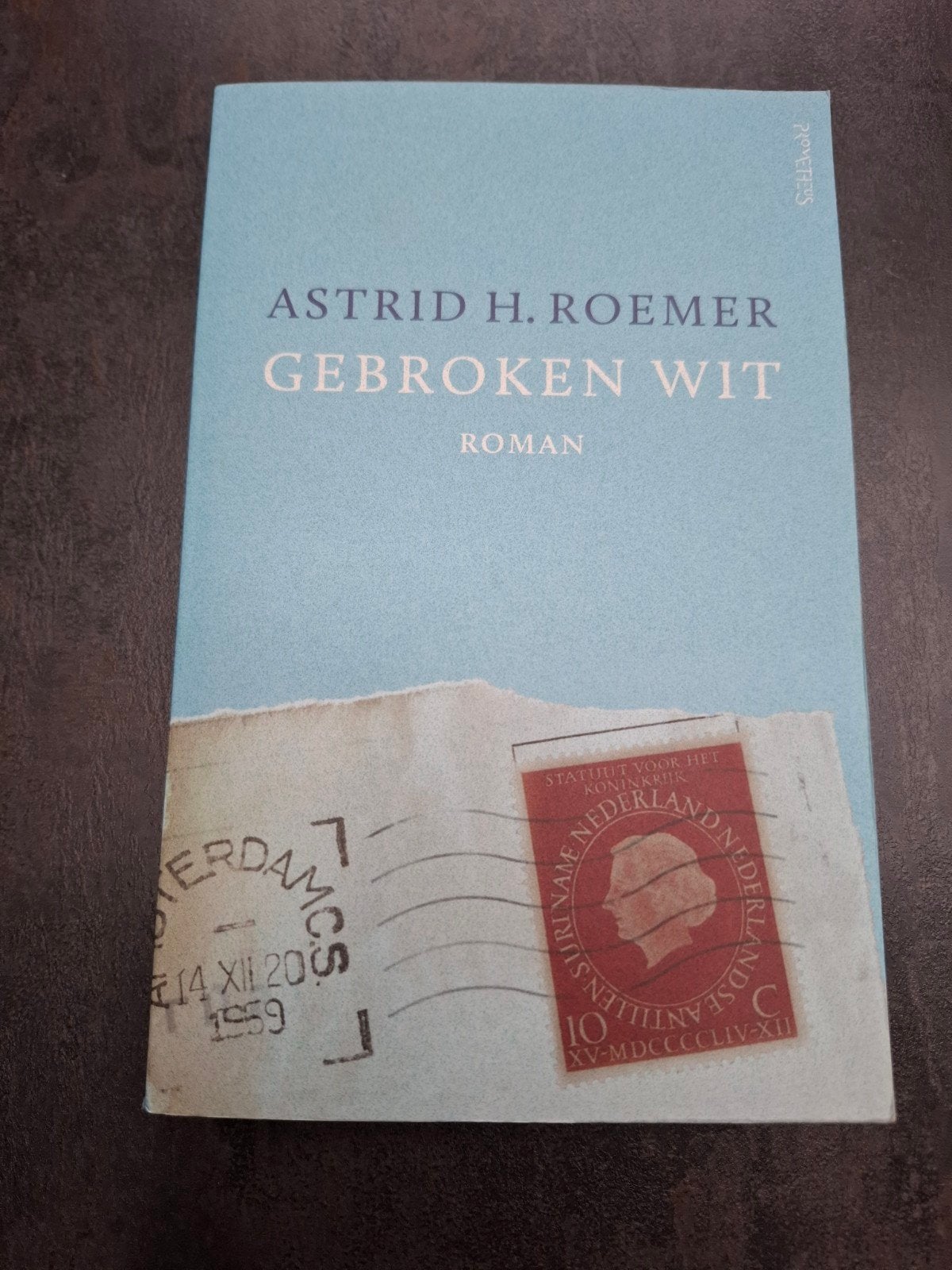 Astrid H. Roemer - Gebroken Wit, Ophalen of Verzenden, Zo goed als nieuw, Astrid H. Roemer