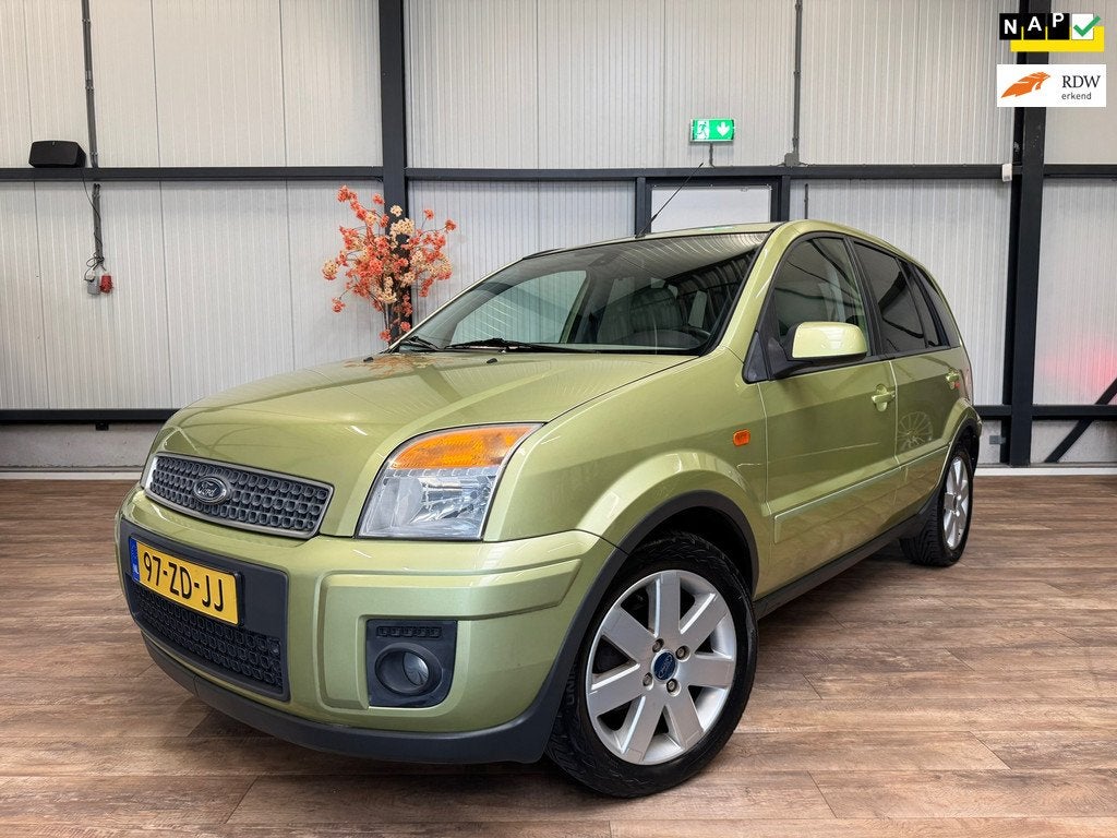 Ford Fusion 1.4-16V Futura / AUTOMAAT / AIRCO / Nieuwstaat /, Auto's, Ford, Stof, Gebruikt, Beige, 49 €/maand