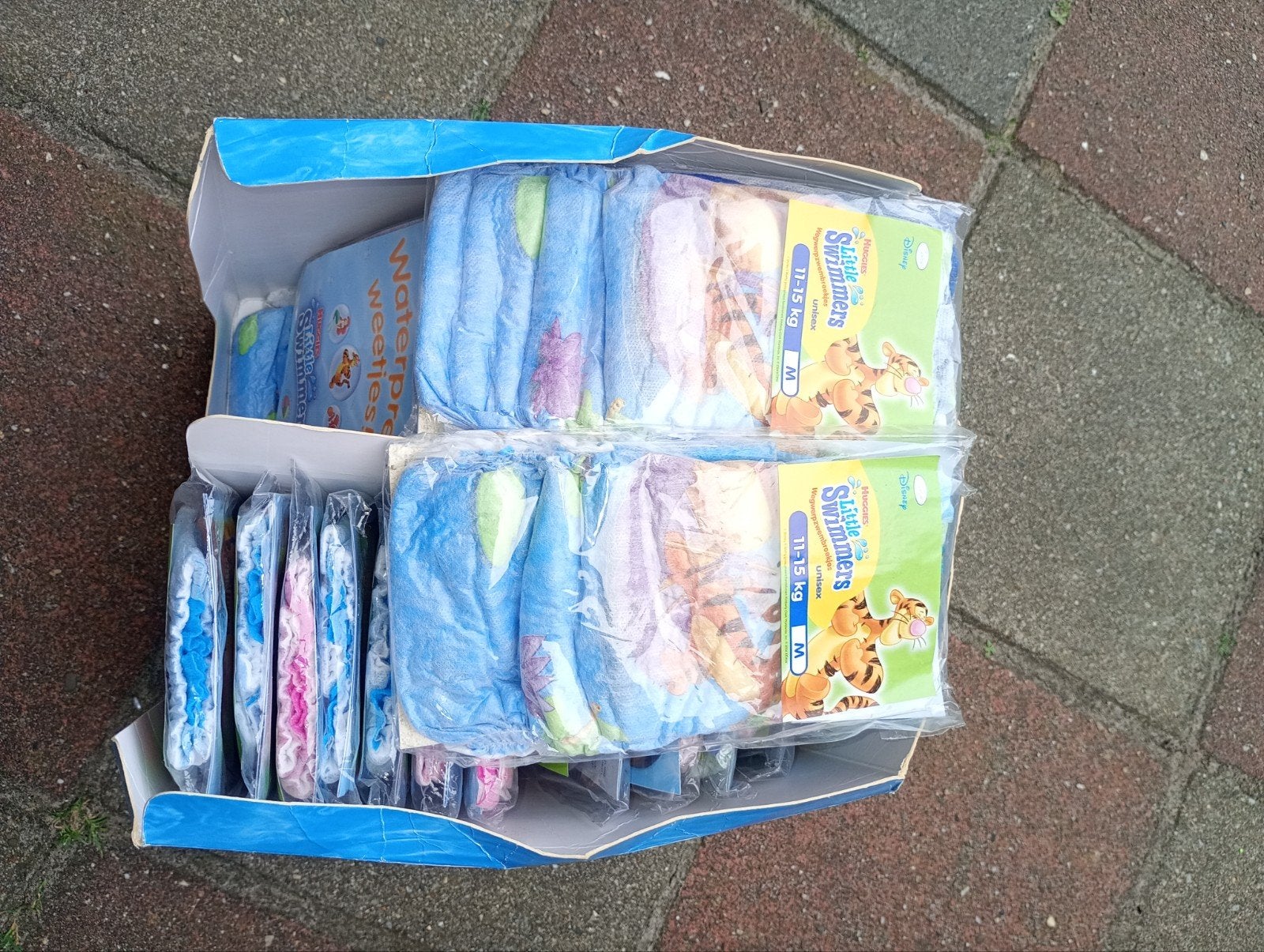 Huggies Little Swimmers wegwerpzwembroekjes (11-15 kg), Kinderen en Baby's, Kinderspulletjes, Ophalen of Verzenden