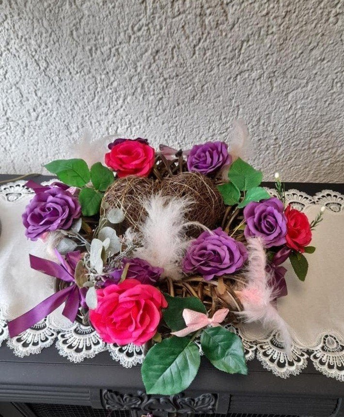 Krans met zijde bloemen en hart, Huis en Inrichting, Woonaccessoires | Kransen, Ophalen, Zo goed als nieuw