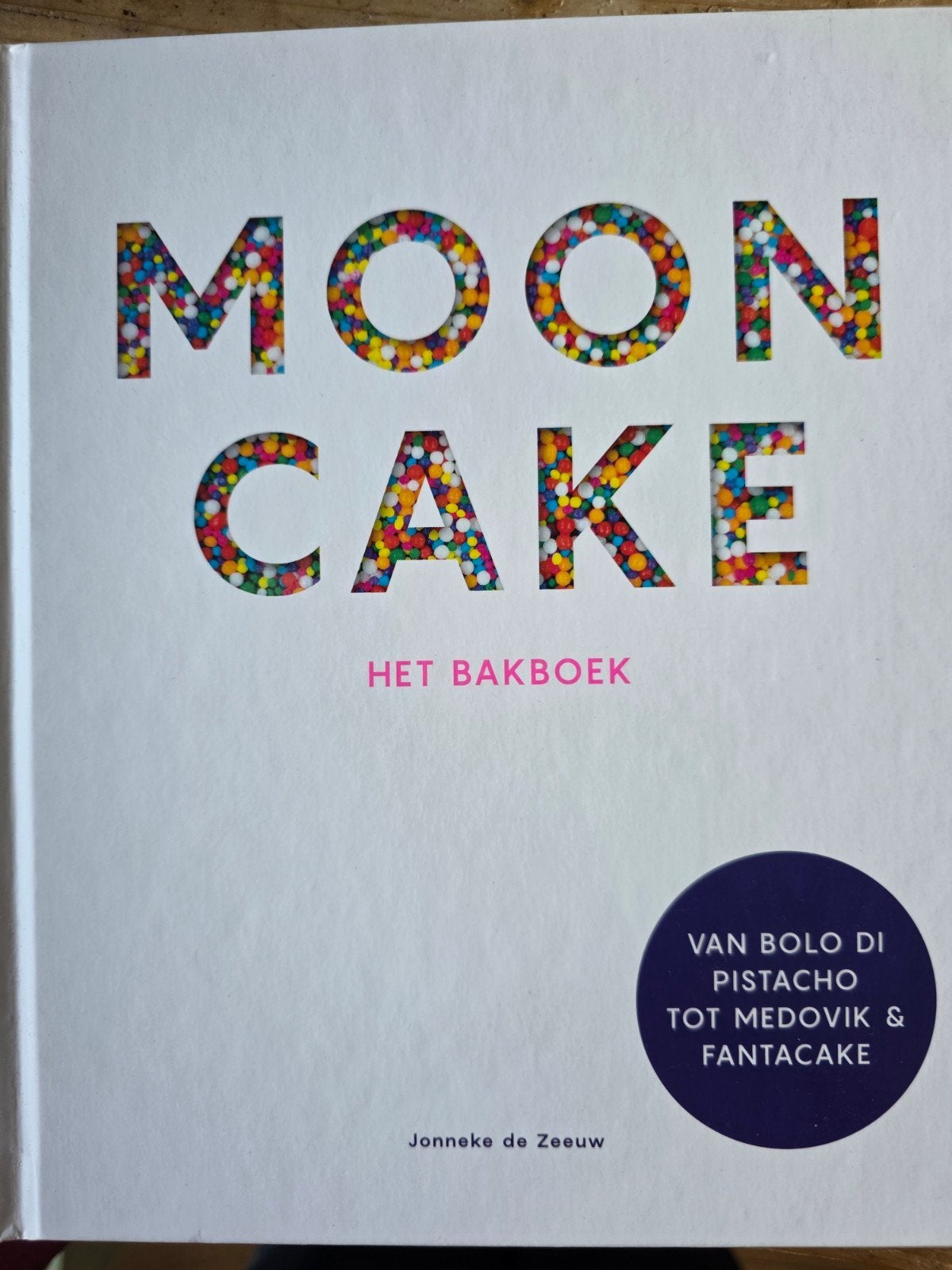 Jonneke de Zeeuw - Mooncake, Ophalen of Verzenden, Zo goed als nieuw, Jonneke de Zeeuw