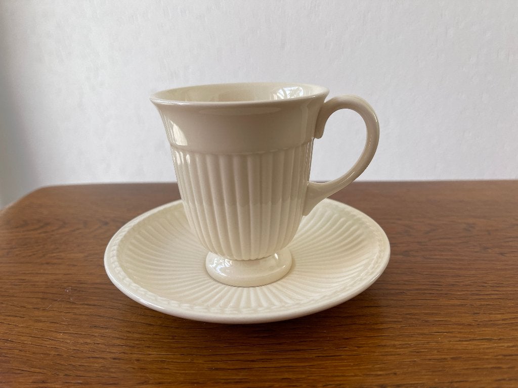 "Wedgwood Edme Plain" 'Koffiekop en Schotel' Nieuw, Nieuw, Ophalen of Verzenden, Overige stijlen, Kop(pen) en/of Schotel(s)