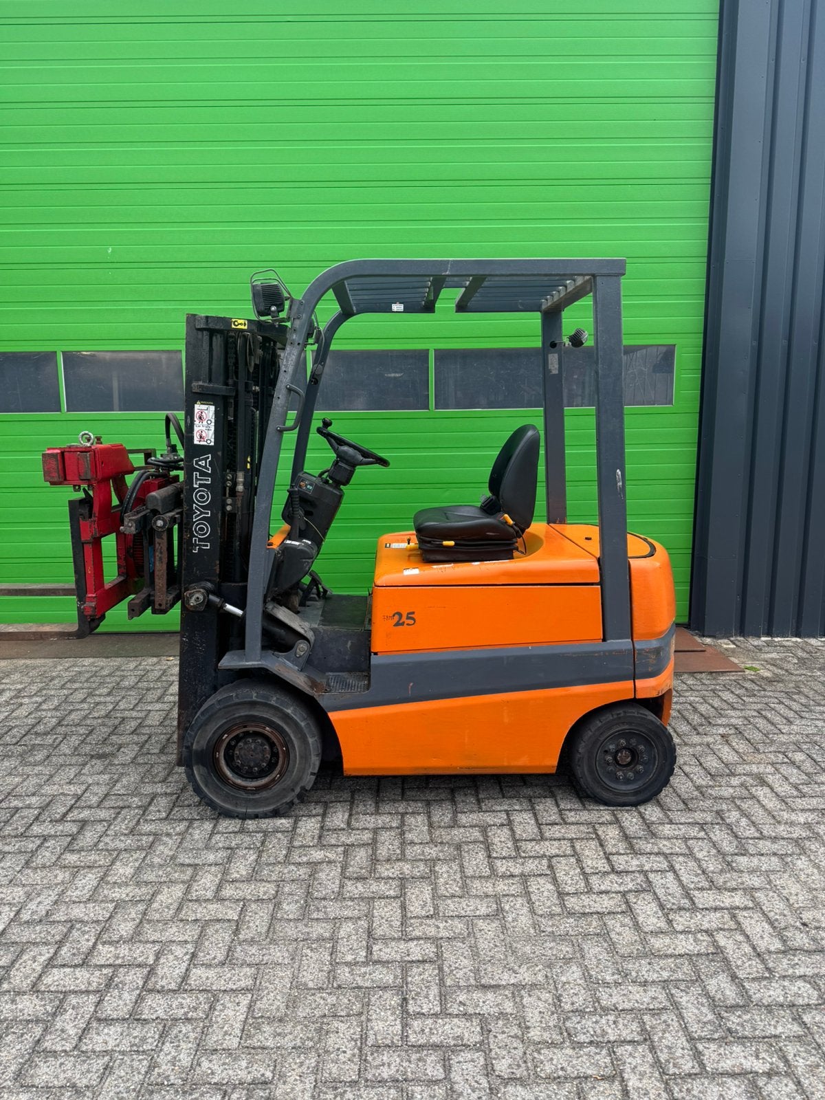 Nette en goedwerkende Toyota heftruck, Zakelijke goederen, Machines en Bouw | Heftrucks en Intern transport, Ophalen, Elektrisch