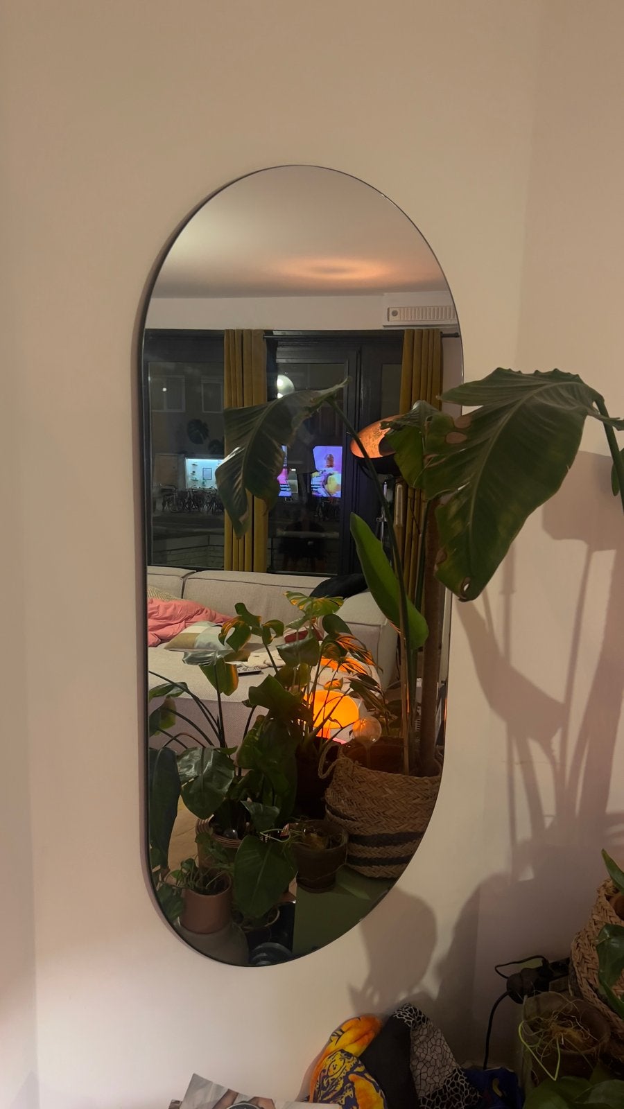 House Doctor Walls Spiegel Ovaal 150x70 - Zwart/Frameloos, Huis en Inrichting, Woonaccessoires | Spiegels, Ophalen, Zo goed als nieuw