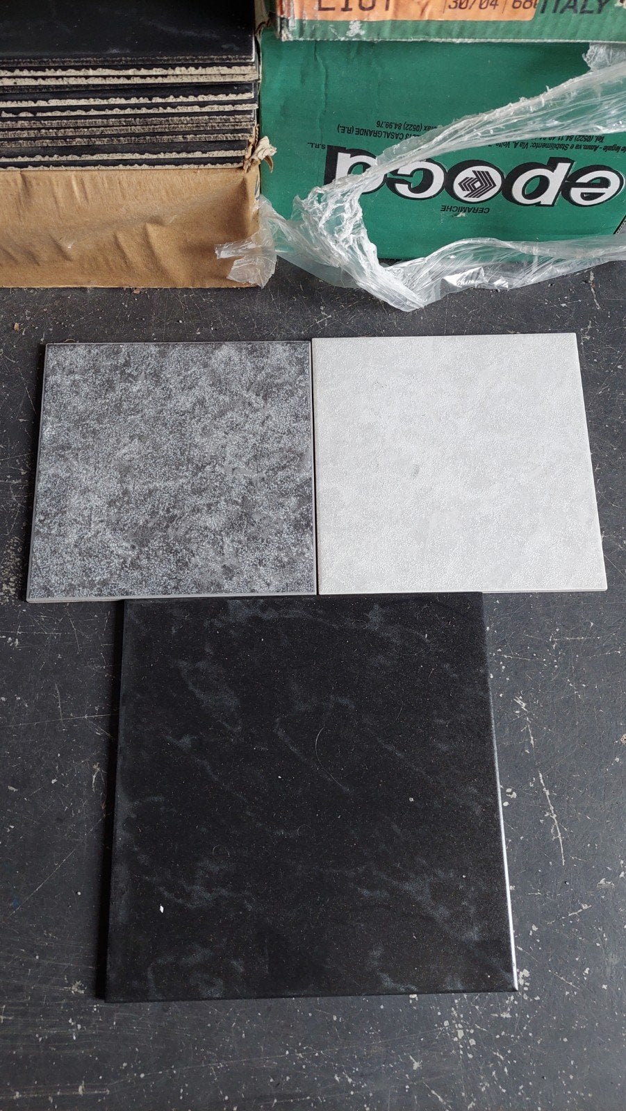 Diverse tegels:vloer- en wandtegels (badkamer), Ophalen, Nieuw, Minder dan 5 m², 20 tot 40 cm