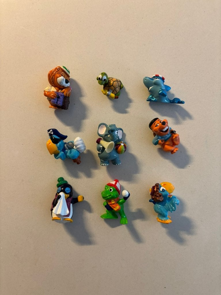 Ferero kinder surprise figuurtjes 9 st pinguin olifant haai!, Ophalen of Verzenden, Zo goed als nieuw, Hardplasticfiguren