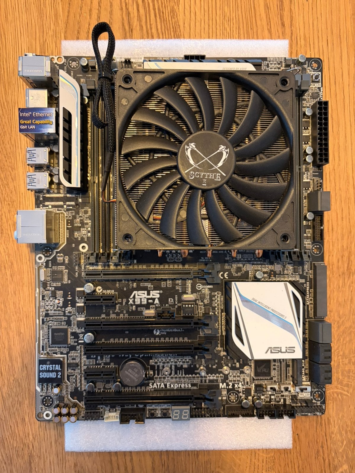 Asus X99-A + I7-5820K, Computers en Software, Moederborden, Gebruikt, DDR4, Ophalen of Verzenden, ATX