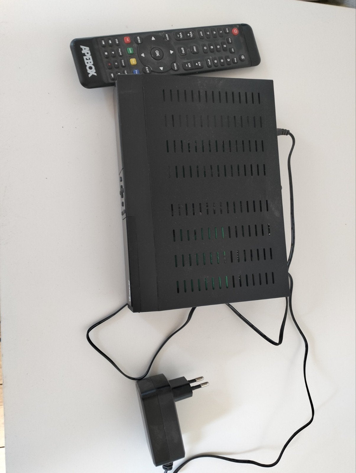 Tv ontvanger / decoder (Apebox c1), Ophalen