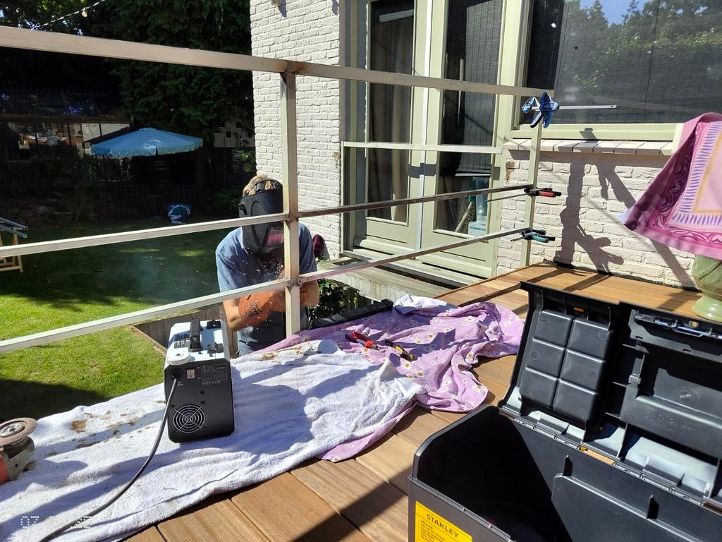 Lasser op locatie (huis, tuin, auto), Diensten en Vakmensen, Lassers en Metaalbewerking, Komt aan huis, Lassen