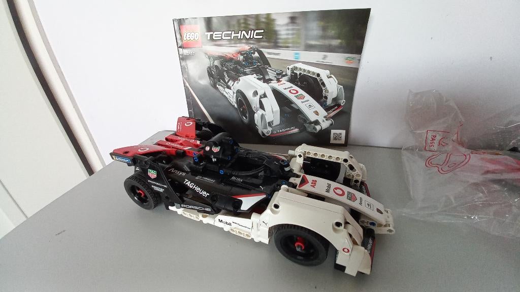 lego technic 42137 Formula E Porsche 99X Electric, Lego, Compleet, Ophalen of Verzenden, Zo goed als nieuw