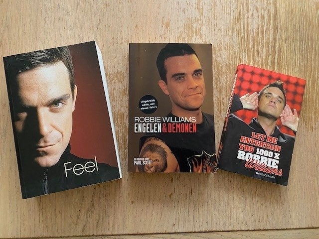 3 boeken Robbie Williams, Verzamelen, Ophalen of Verzenden, Zo goed als nieuw, Boek, Tijdschrift of Artikel