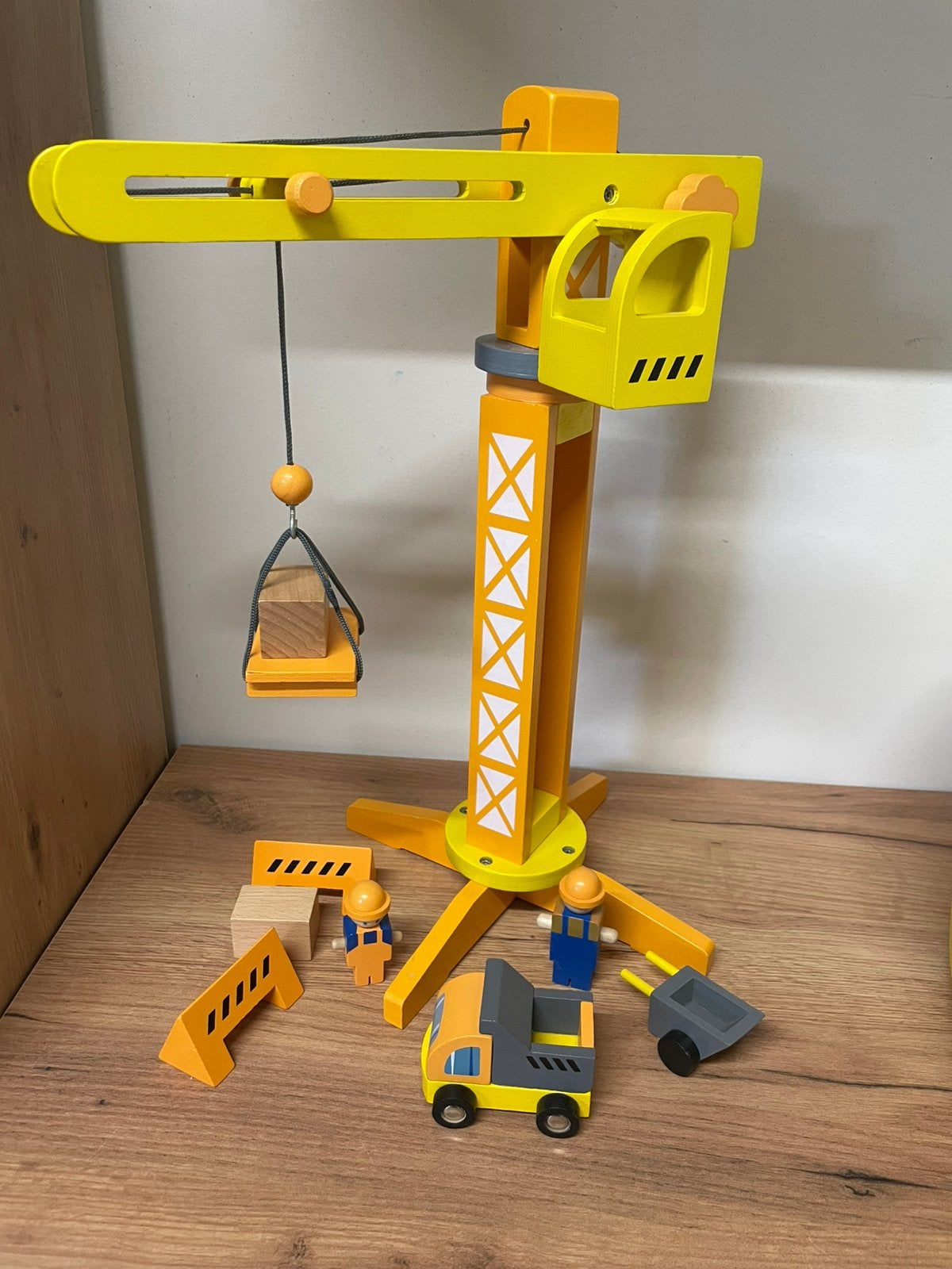 Small Foot houten hijskraan met accessoires, Ophalen of Verzenden, Zo goed als nieuw
