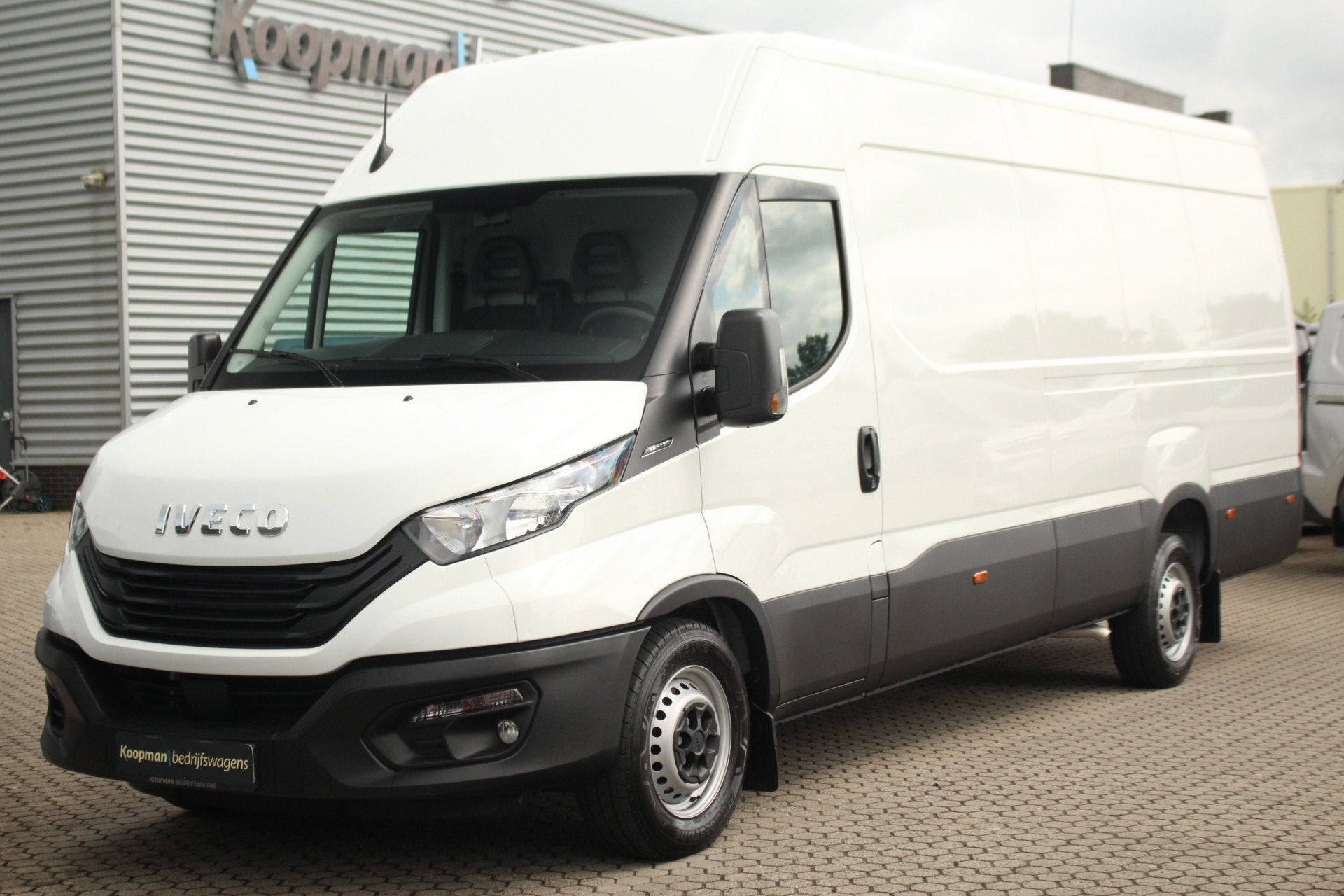 Iveco Daily 35S16V 2.3 160pk 410L L4H2 | Gev. Stoel | Cruise, Achterwielaandrijving, Iveco, Wit, Origineel Nederlands