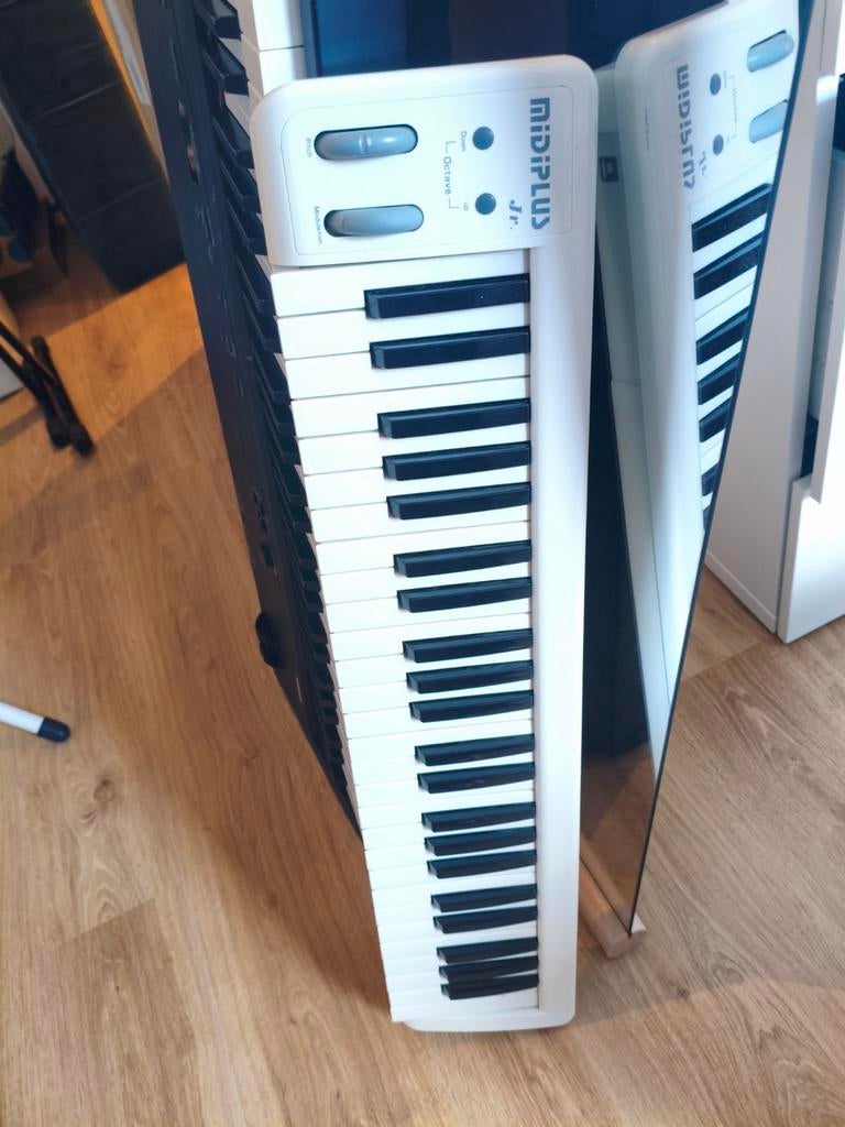 Midiplus jr 49 toetsen, Ophalen, Gebruikt